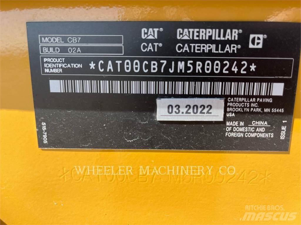 CAT CB7 Cilindri compactori dubli