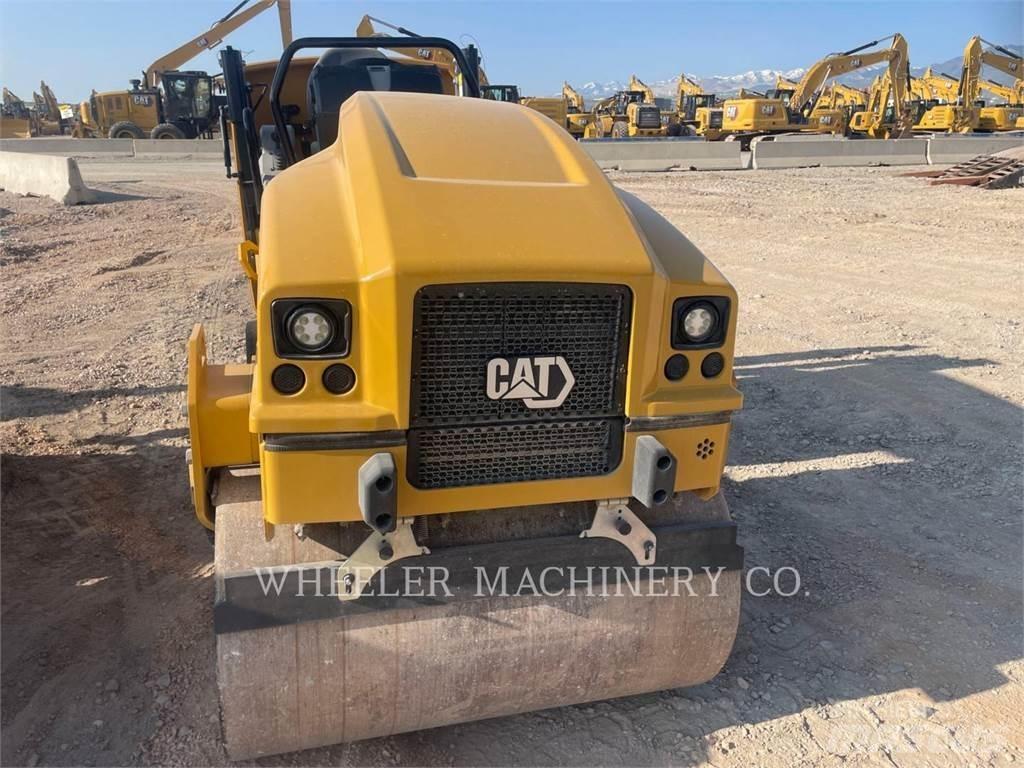 CAT CC2.7 Cilindri compactori micsti