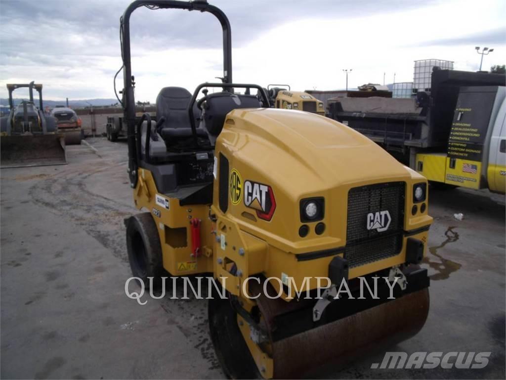 CAT CC2.7 Compactoare monocilindrice
