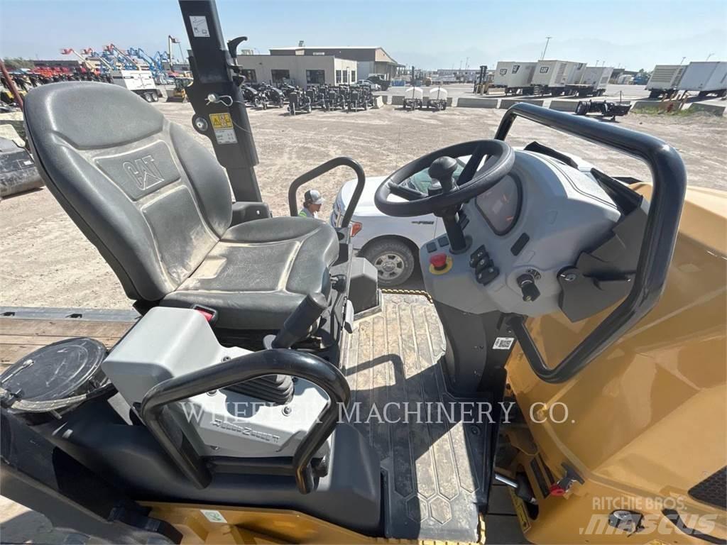 CAT CC2.7 GC Cilindri compactori micsti