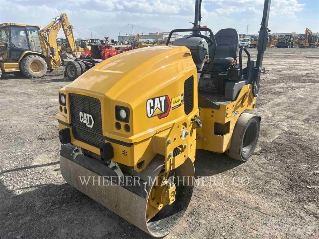 CAT CC2.7 GC Cilindri compactori micsti