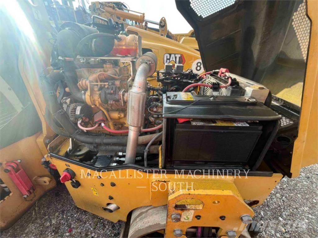 CAT CC2.7GC Cilindri compactori micsti