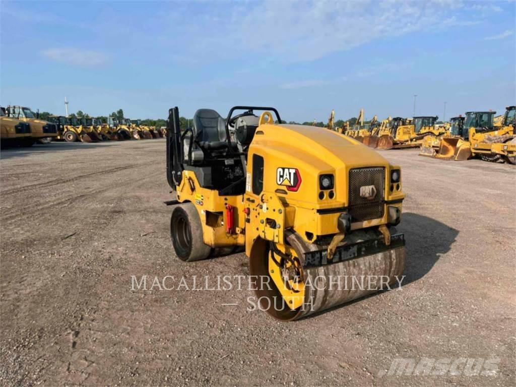 CAT CC2.7GC Cilindri compactori micsti