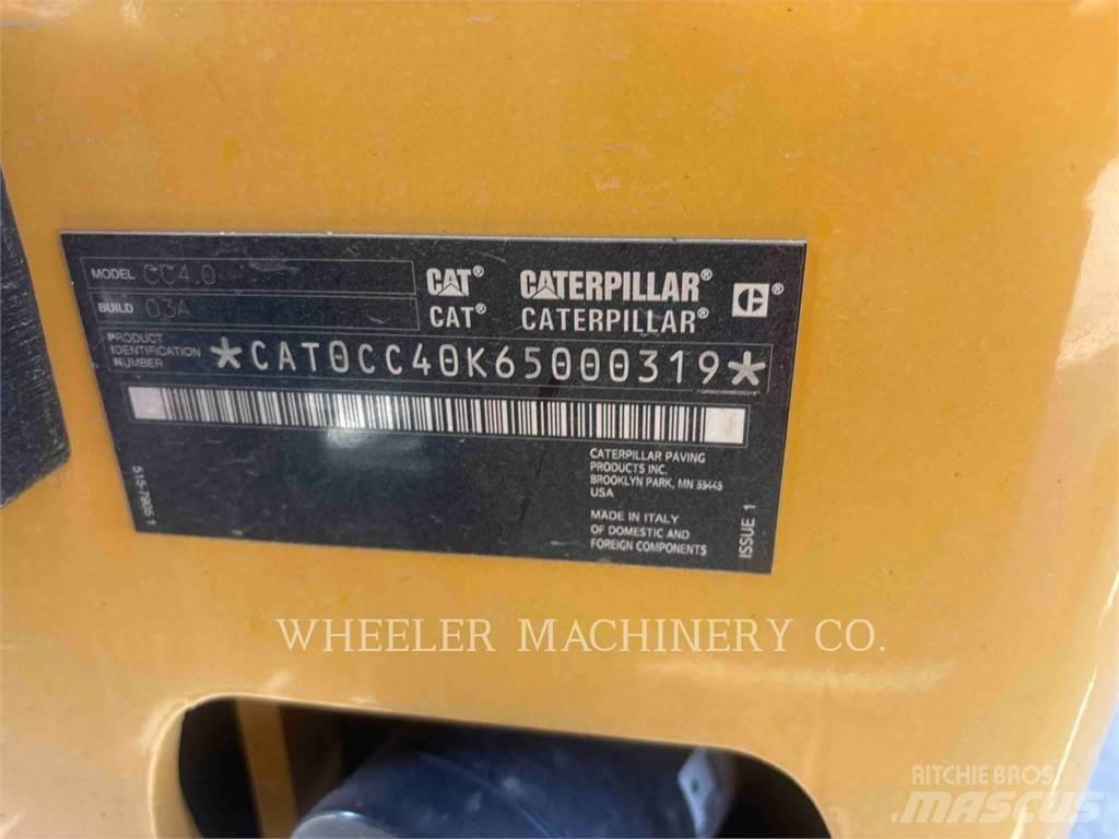 CAT CC4.0 Cilindri compactori micsti