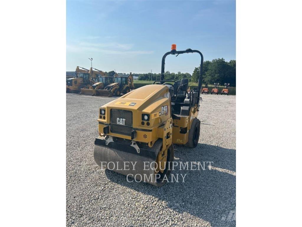 CAT CC4.0-03 Compactoare sol