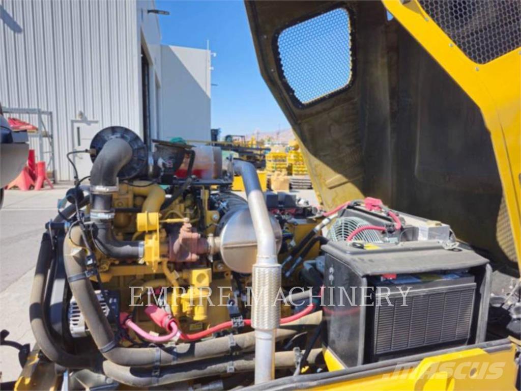 CAT CC4.0-MB Cilindri compactori dubli