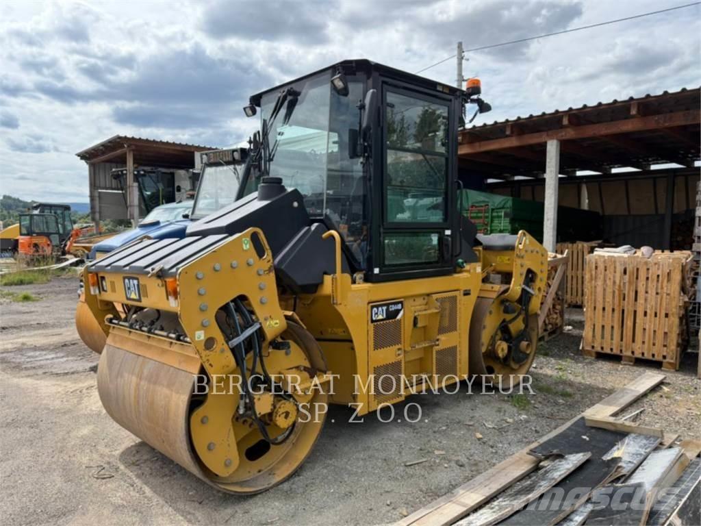 CAT CD44B Cilindri compactori dubli