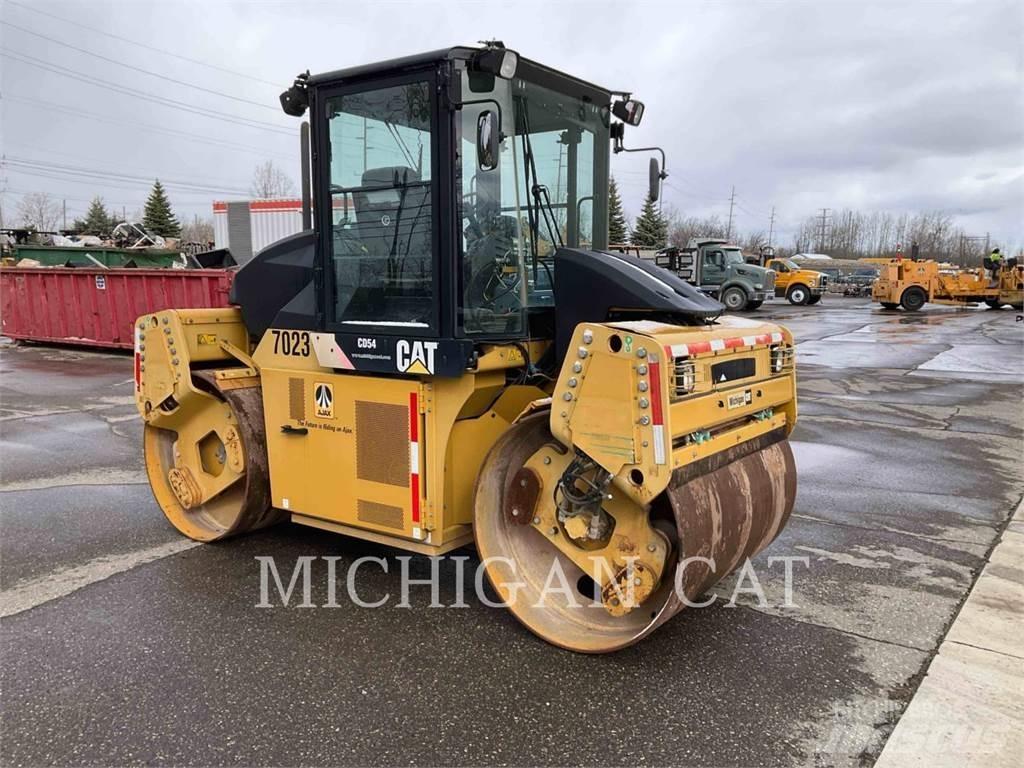 CAT CD54 Cilindri compactori dubli