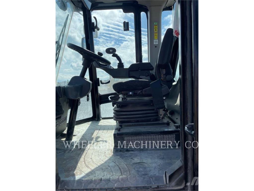 CAT CP12 Compactoare monocilindrice