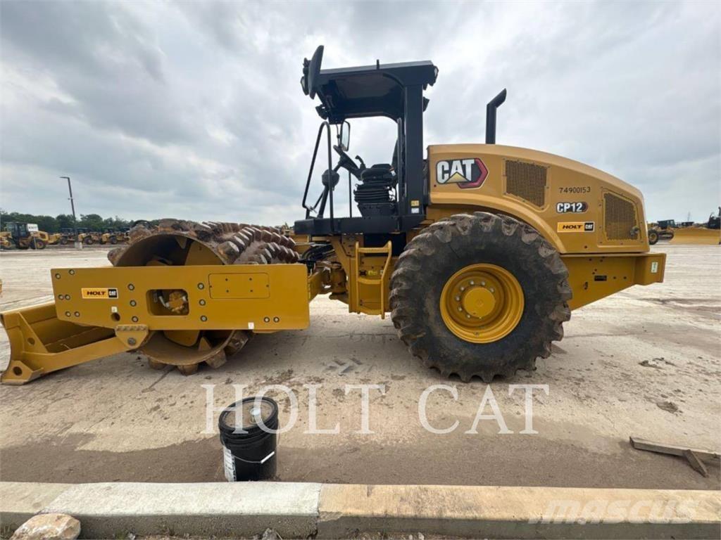 CAT CP12 Compactoare monocilindrice