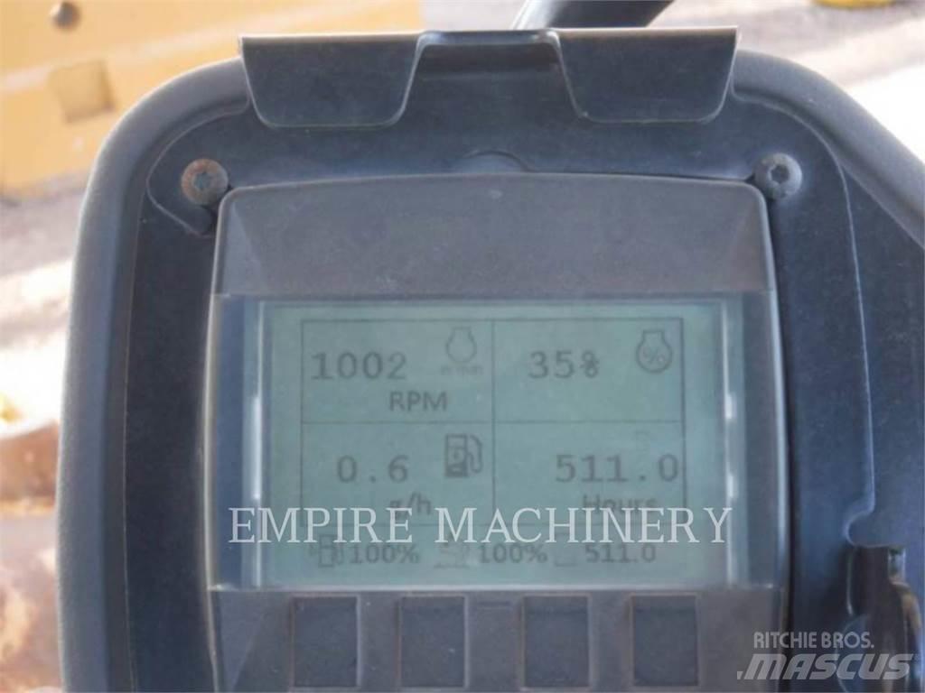 CAT CP44 Compactoare monocilindrice