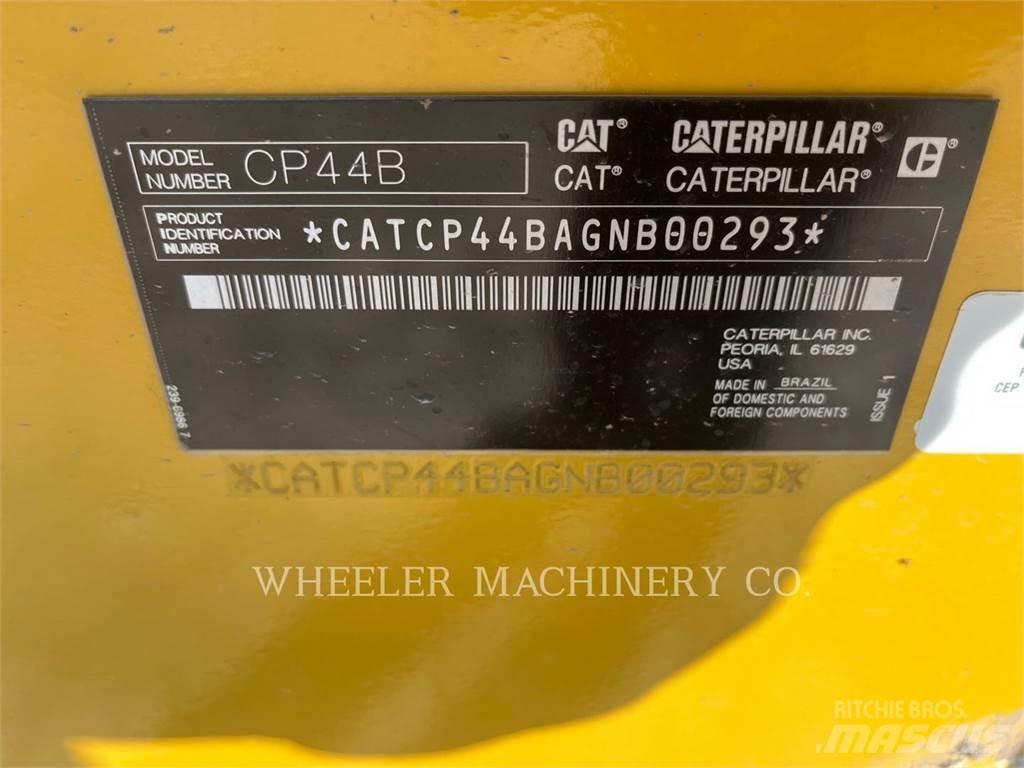 CAT CP44B Compactoare monocilindrice