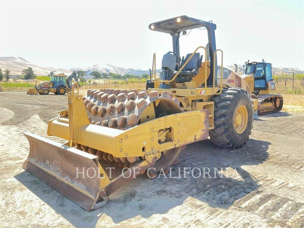 CAT CP56 Compactoare monocilindrice
