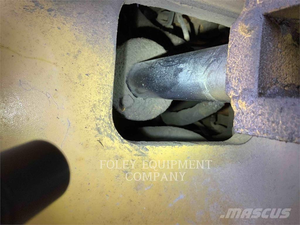 CAT CP563D Compactoare monocilindrice