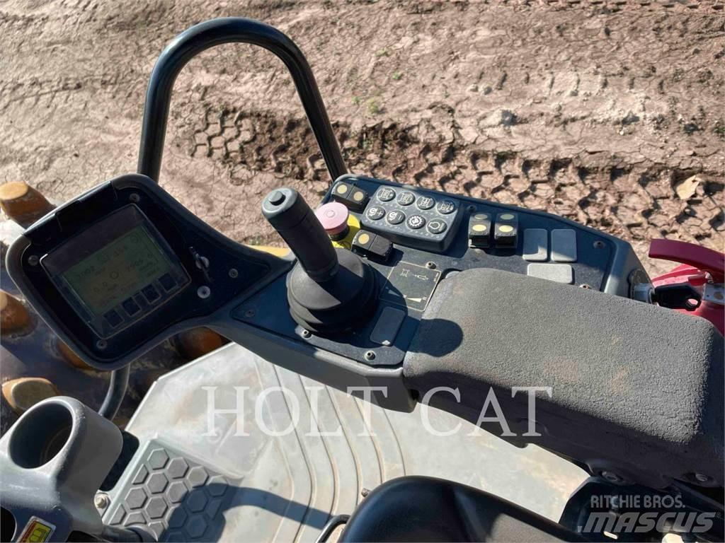 CAT CP56B Compactoare monocilindrice