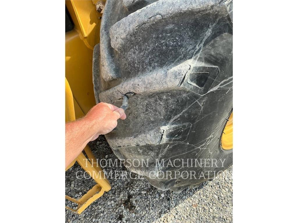 CAT CP56B Compactoare monocilindrice