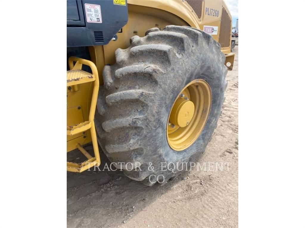 CAT CP56B Pavatoare asfalt