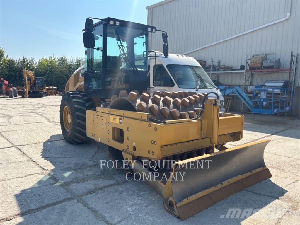 CAT CP56B Compactoare sol