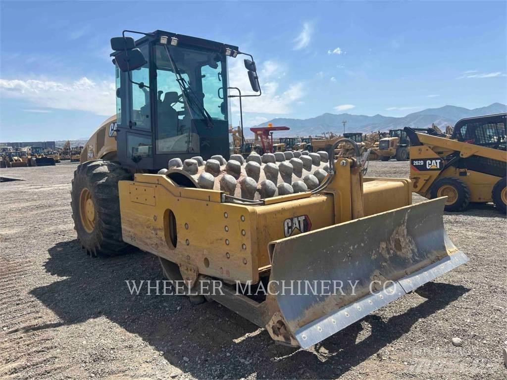 CAT CP74B Compactoare monocilindrice