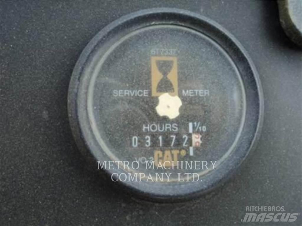 CAT CS-563CAW Compactoare monocilindrice
