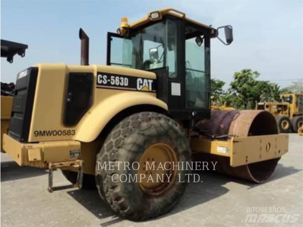 CAT CS-563DAW Compactoare monocilindrice