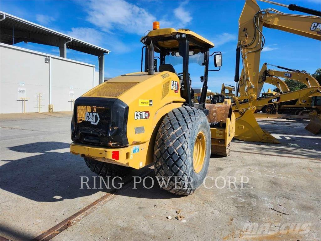 CAT CS10GC Cilindri compactori dubli