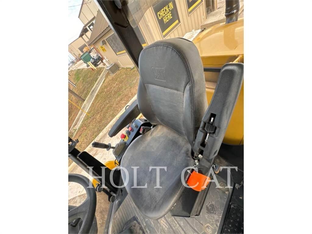 CAT CS11GC Compactoare monocilindrice