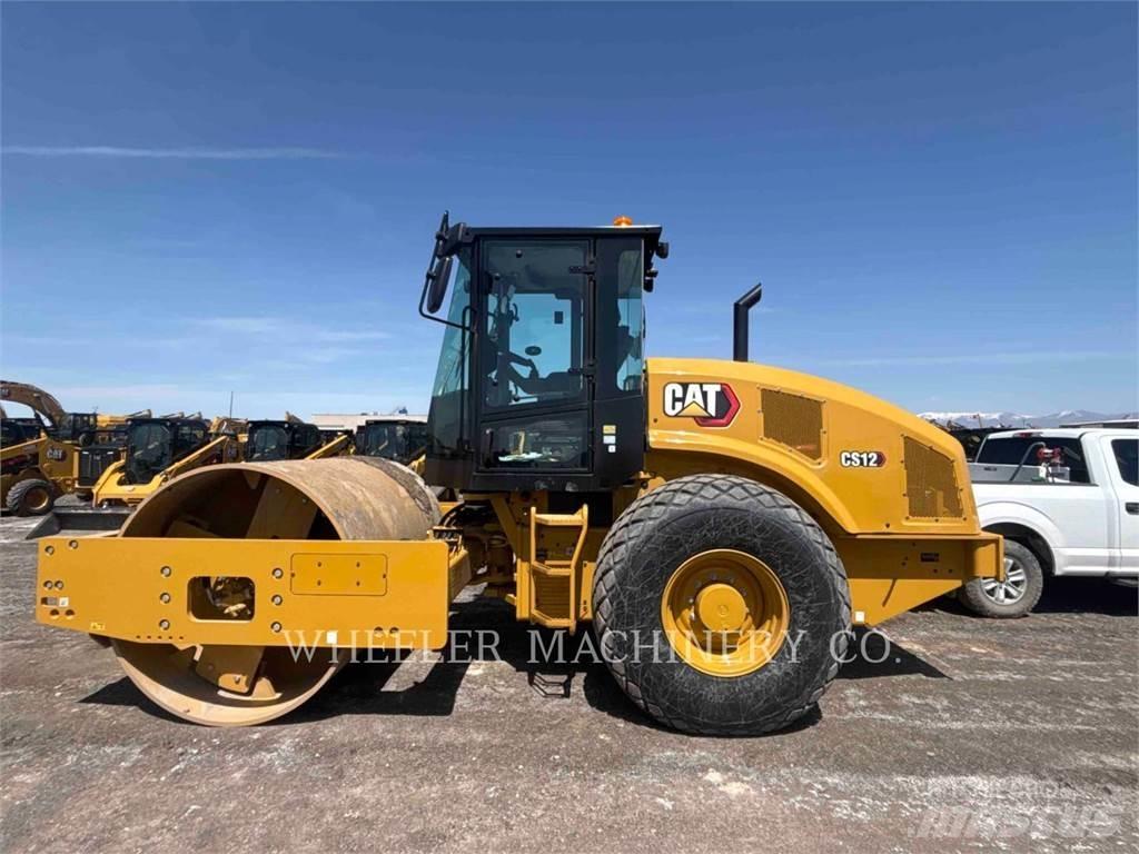 CAT CS12 Compactoare monocilindrice