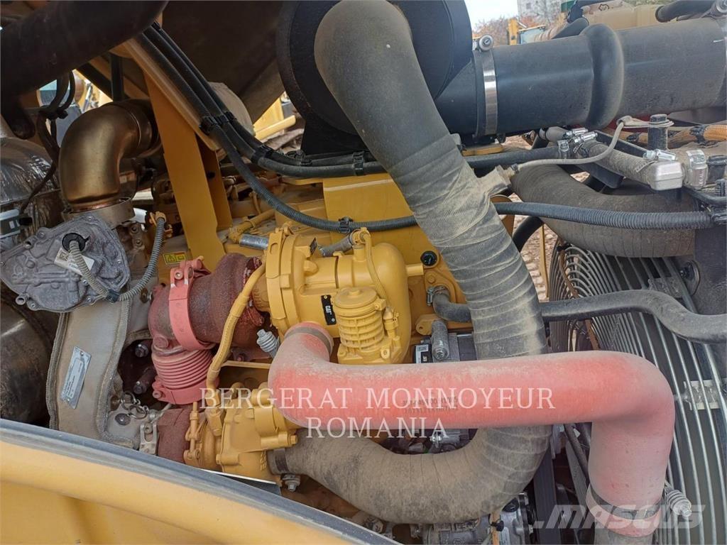 CAT CS16-03 Compactoare monocilindrice