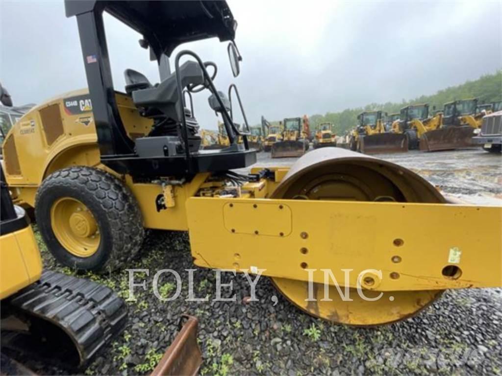 CAT CS44B Compactoare monocilindrice