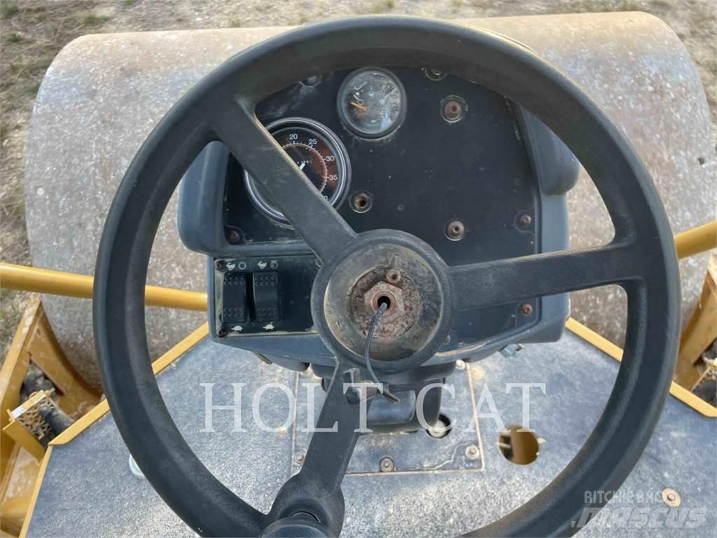CAT CS54 Compactoare monocilindrice