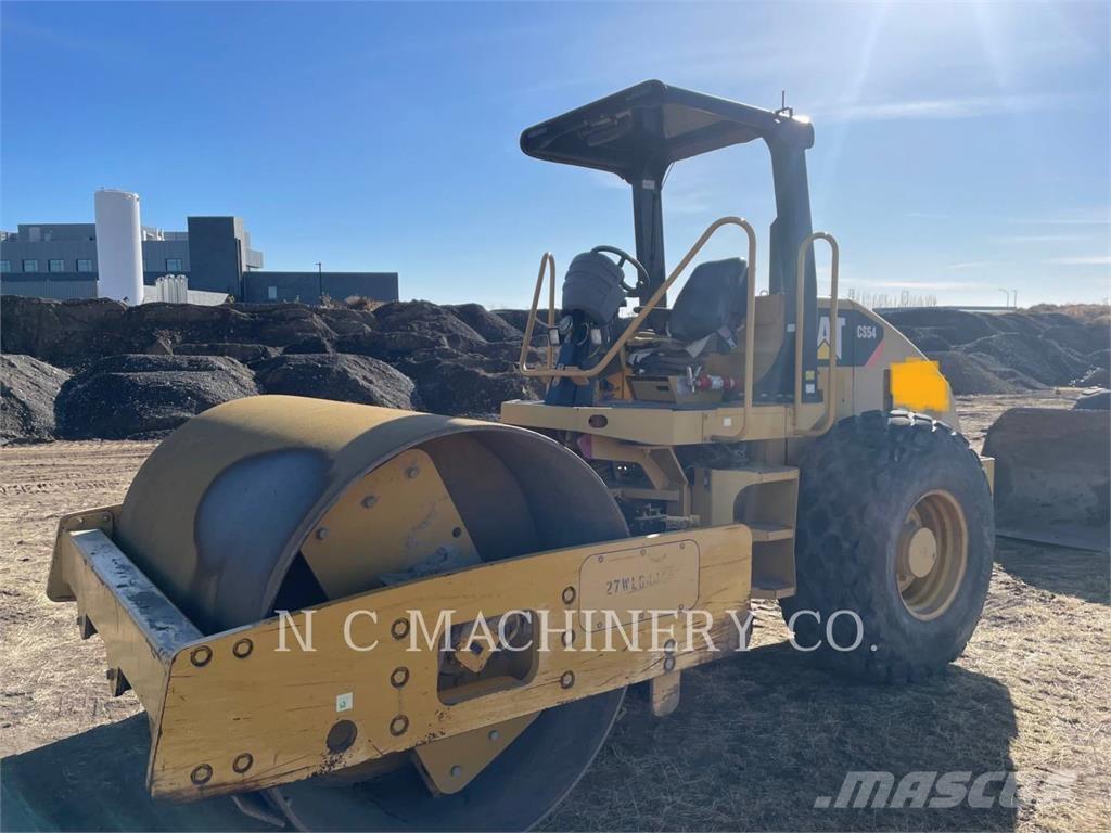 CAT CS54 Pavatoare asfalt