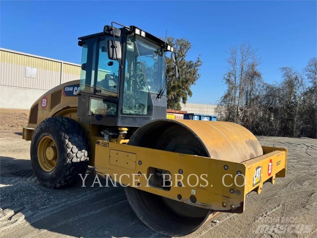 CAT CS54B Compactoare sol