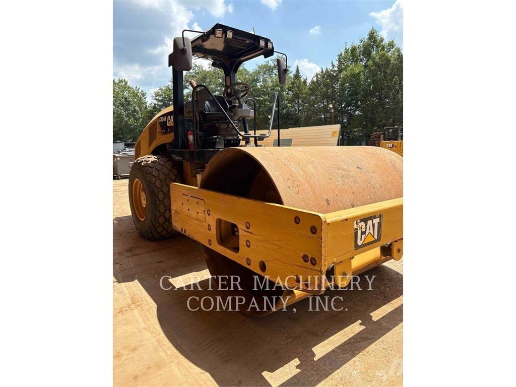 CAT CS54B Compactoare sol