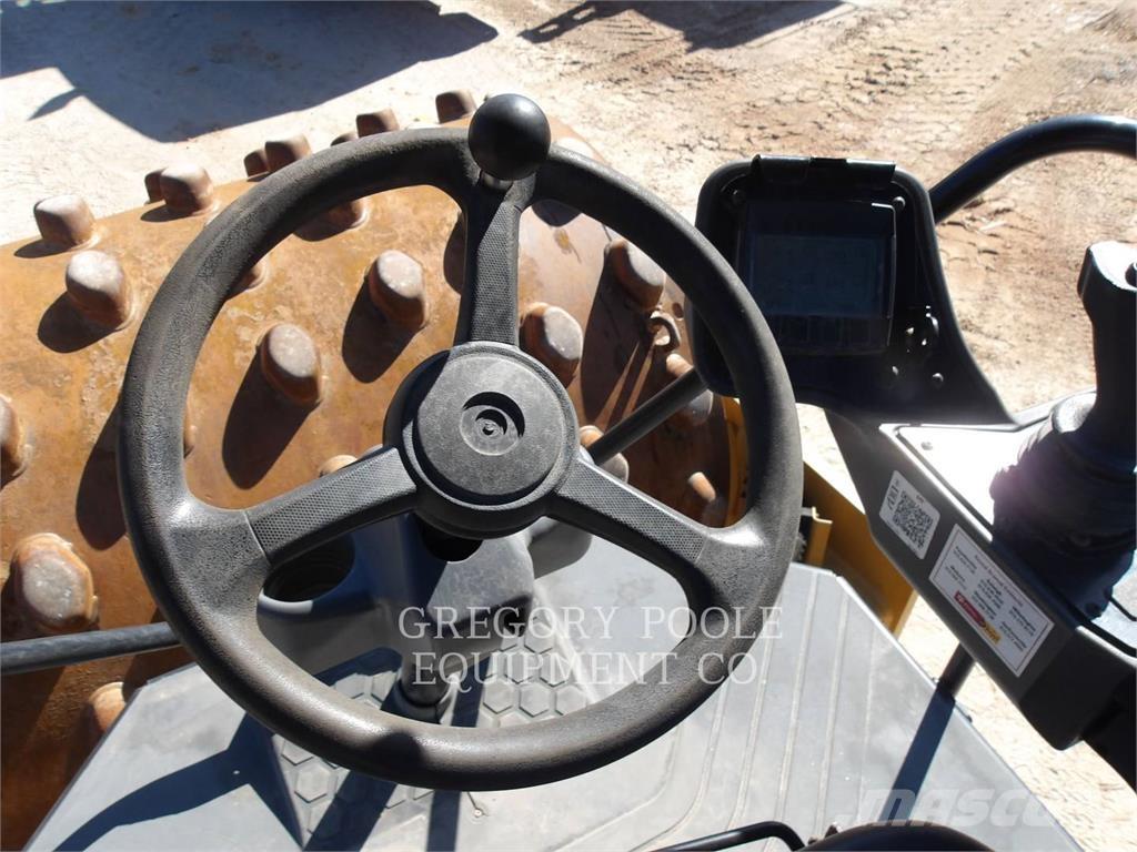 CAT CS54B Compactoare monocilindrice