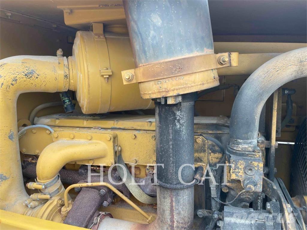 CAT CS563C AW Compactoare sol