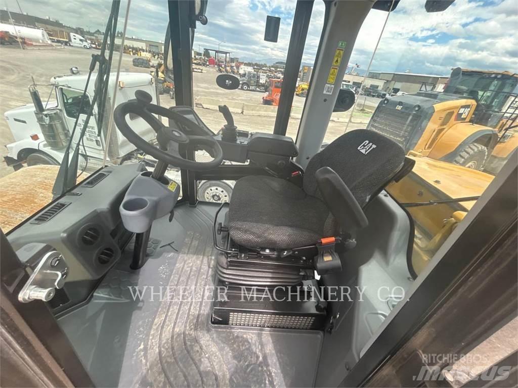 CAT CS56B Compactoare monocilindrice
