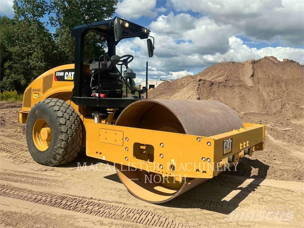 CAT CS56B Compactoare monocilindrice