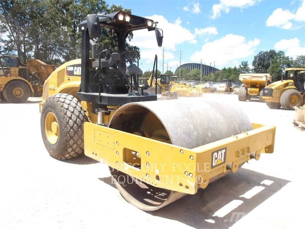 CAT CS56B Compactoare monocilindrice
