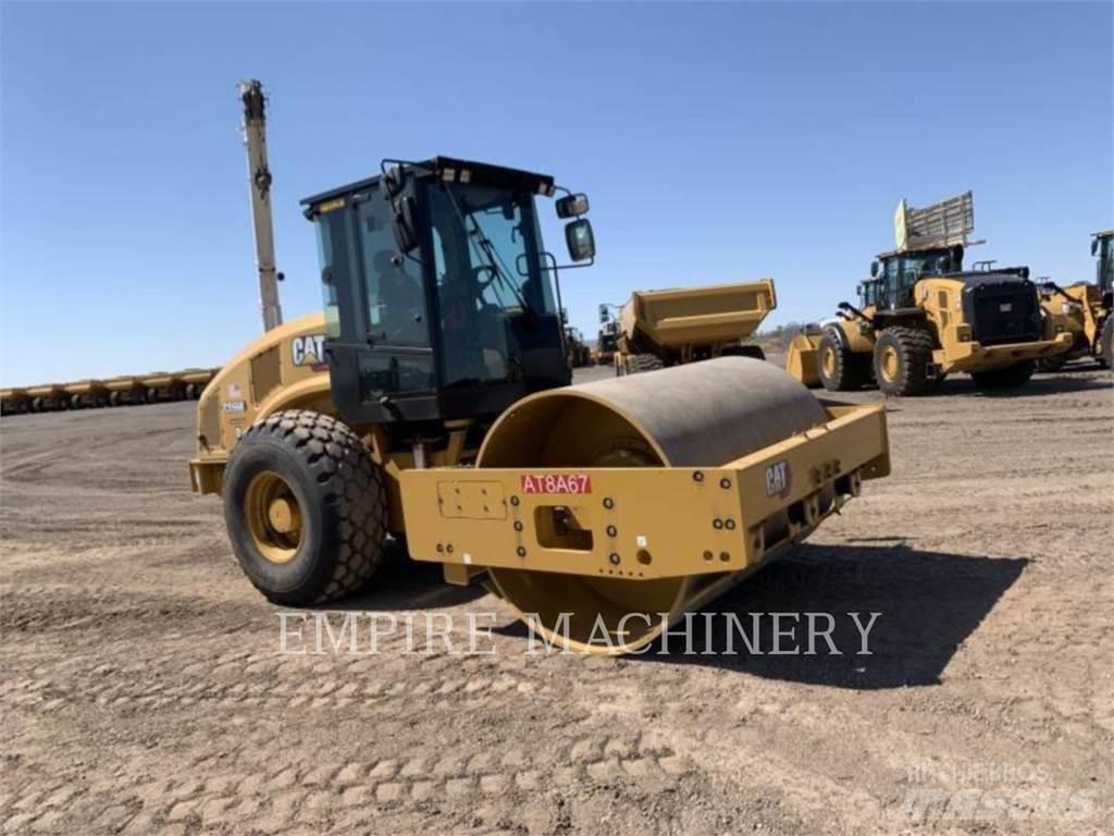CAT CS56B CA Compactoare monocilindrice