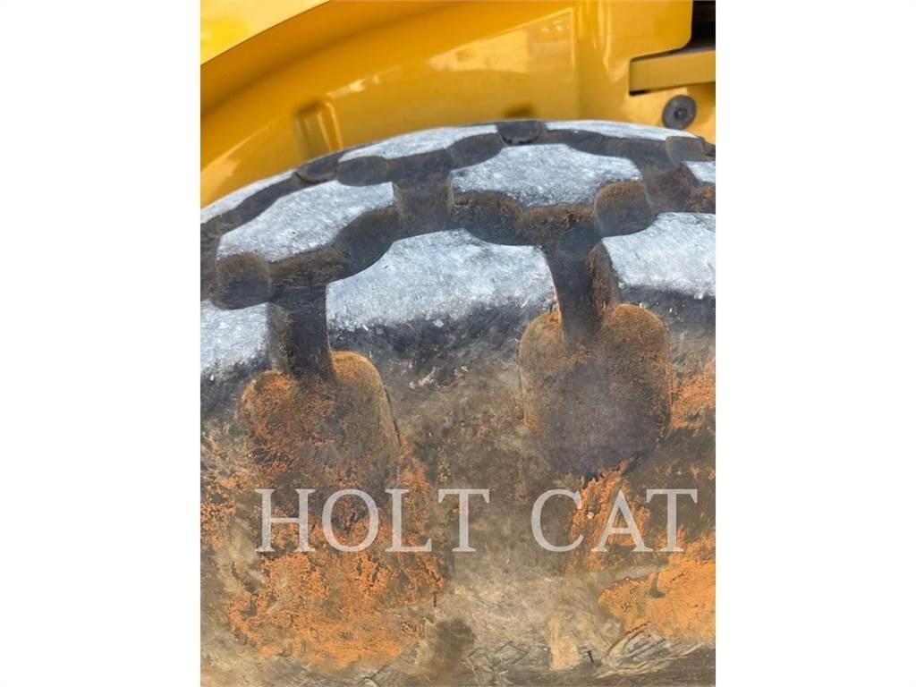 CAT CS64B Compactoare monocilindrice
