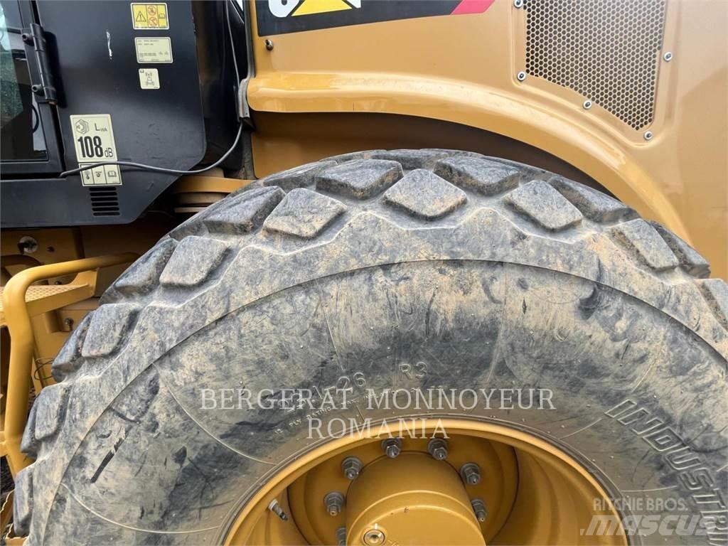 CAT CS64B Compactoare monocilindrice