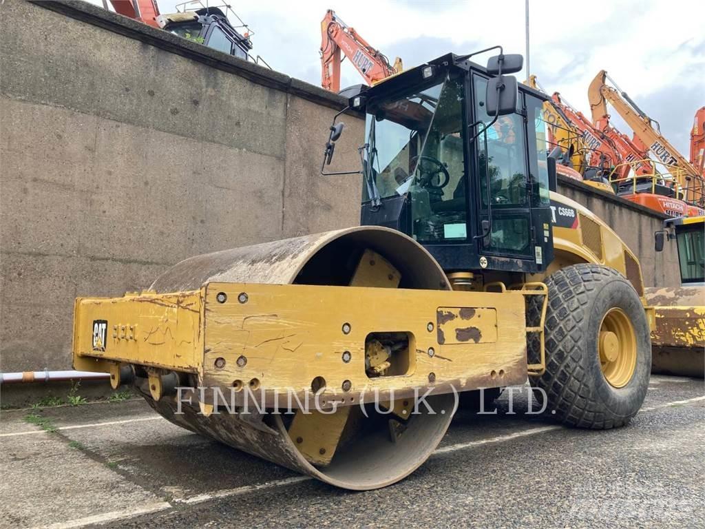 CAT CS66B Compactoare sol