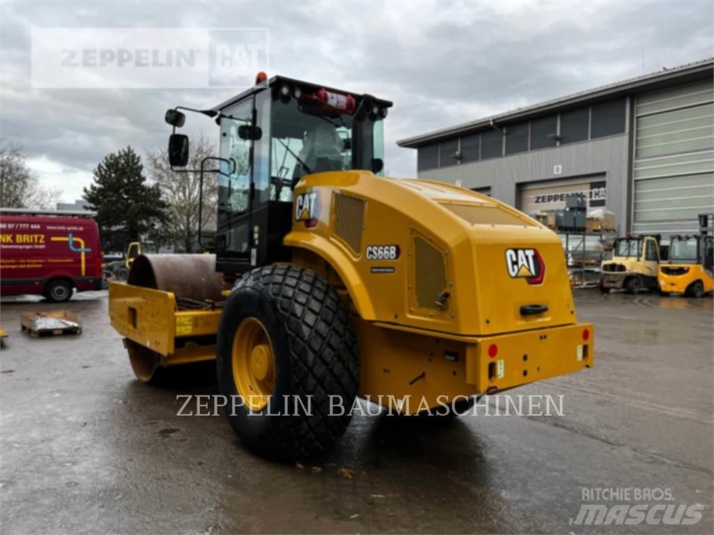 CAT CS66B Compactoare sol
