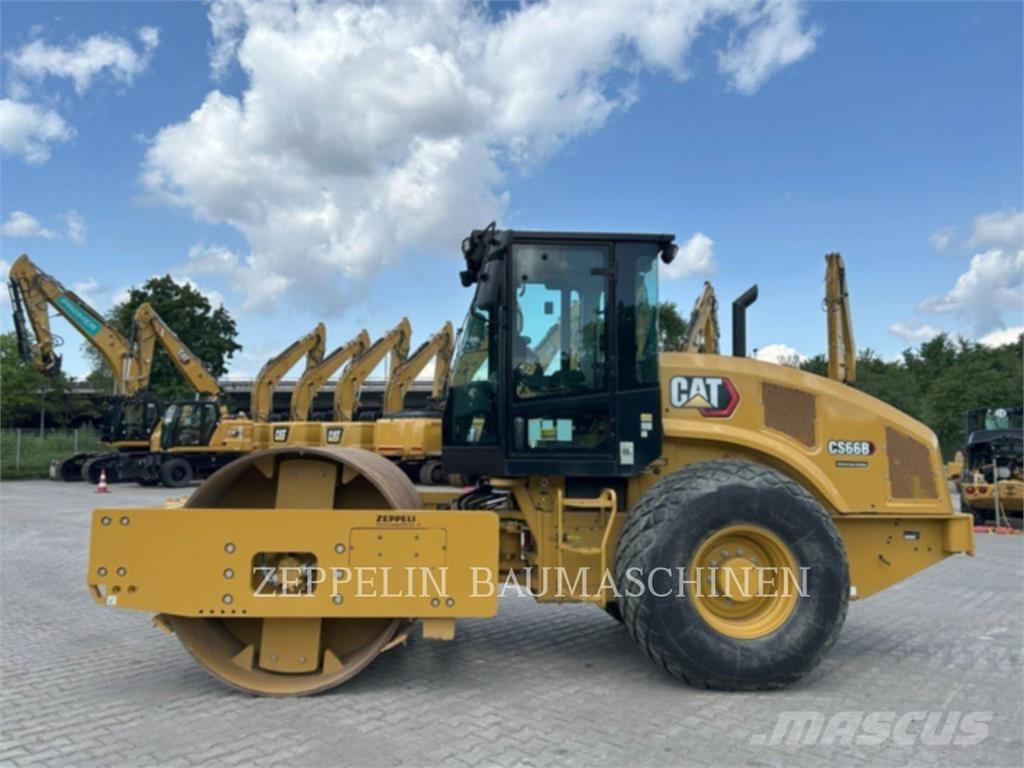 CAT CS66B Compactoare sol