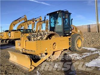 CAT CS68B Compactoare sol