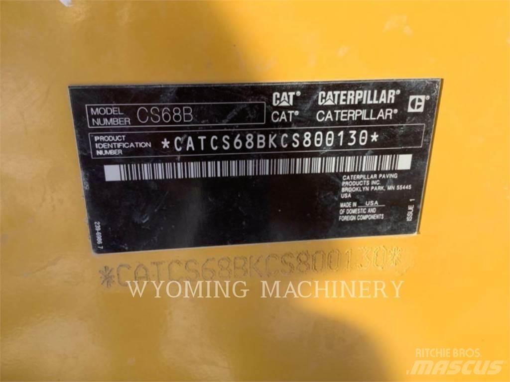 CAT CS68B Compactoare sol