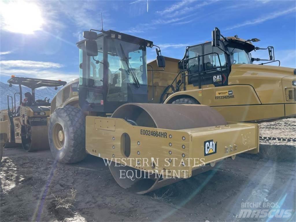 CAT CS68B Compactoare monocilindrice