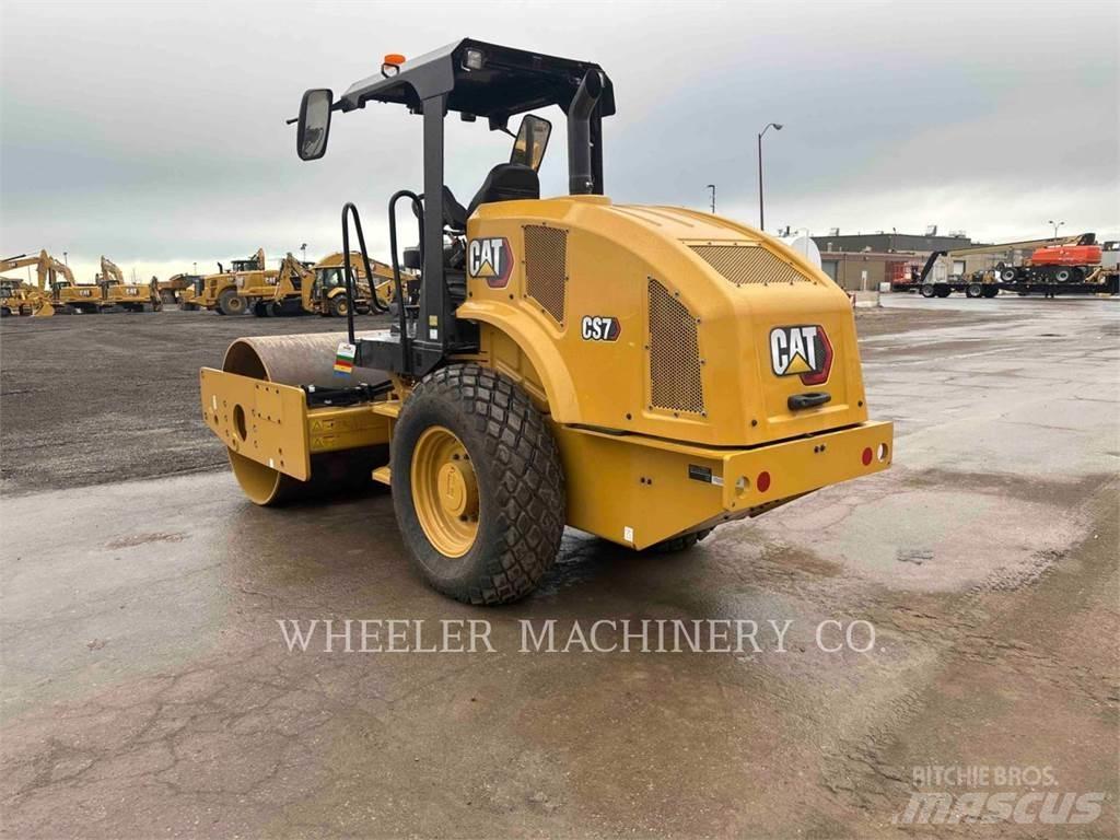 CAT CS7 Compactoare monocilindrice