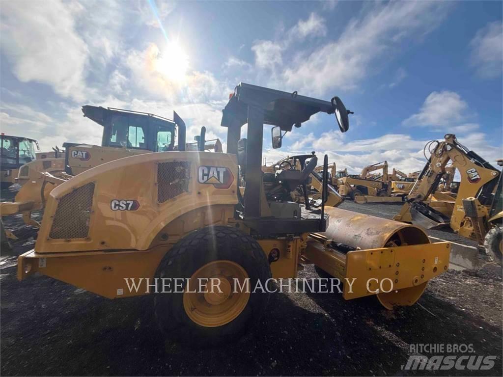CAT CS7 Compactoare monocilindrice